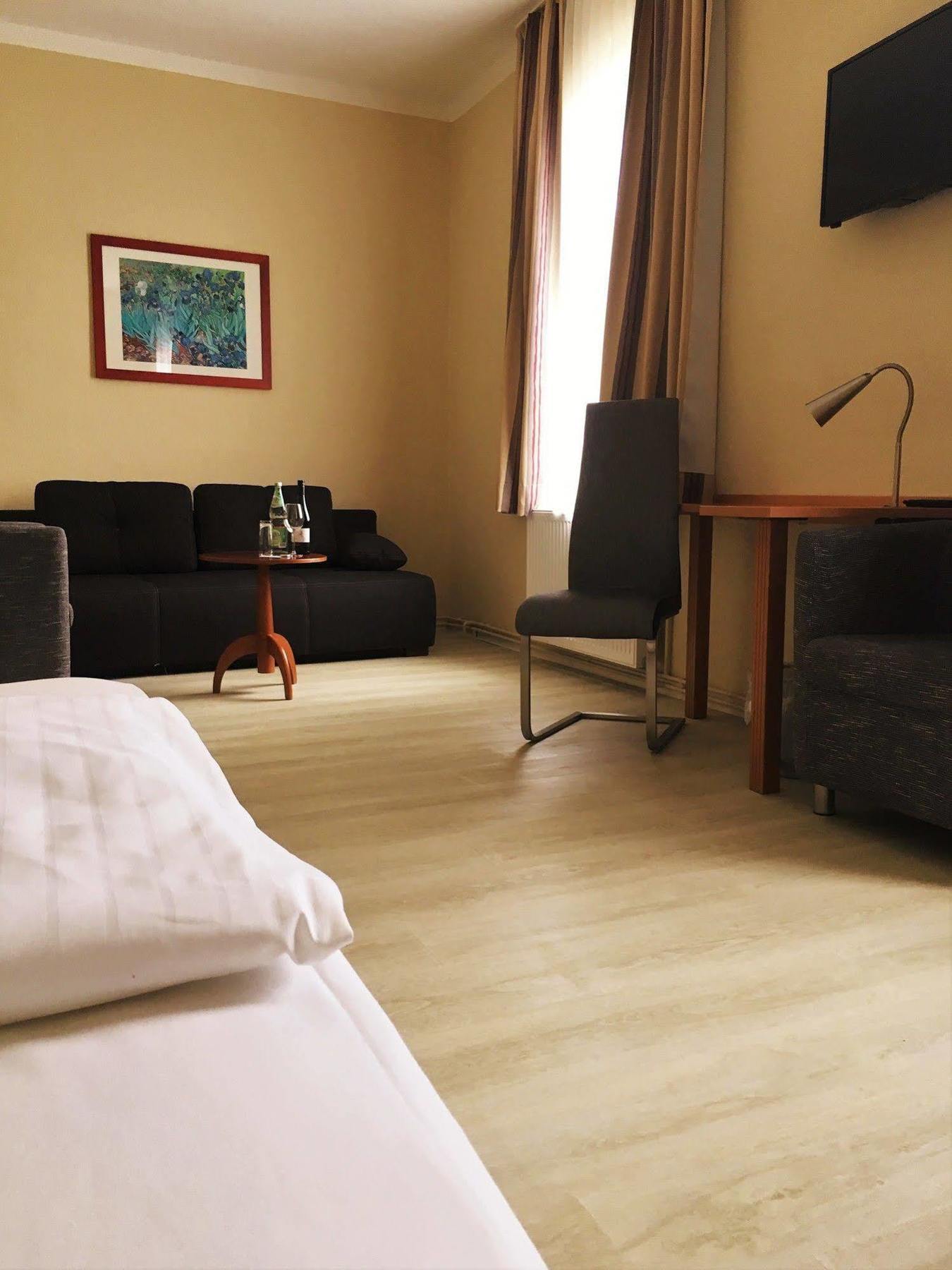 Pension Am Pollingpark Dessau-Rosslau 외부 사진